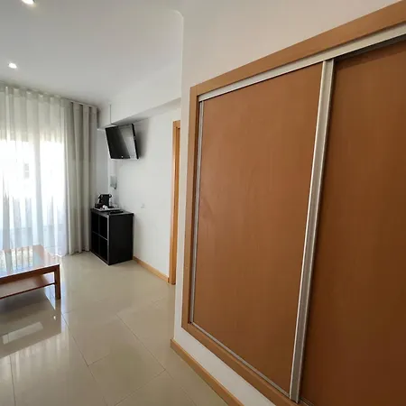 Be One Hotel Caldas Da Rainha - By Mhmb Hospitality Room photo